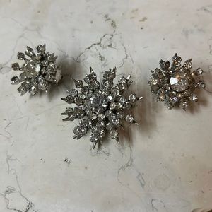 Vintage Rhinestone Snowflake Broach and Earring Set